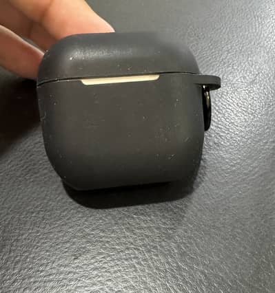 Original Apple Airpods 4 with ANC