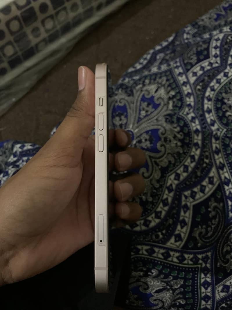 Iphone 13 2