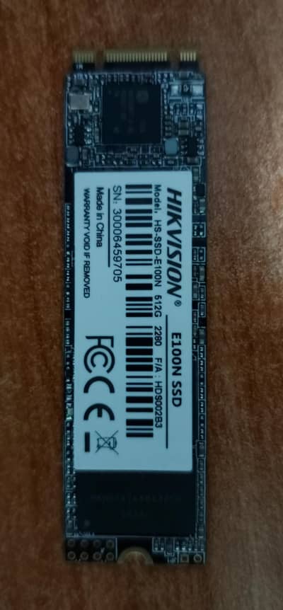 512 GB M. 2 SSD Hikvision