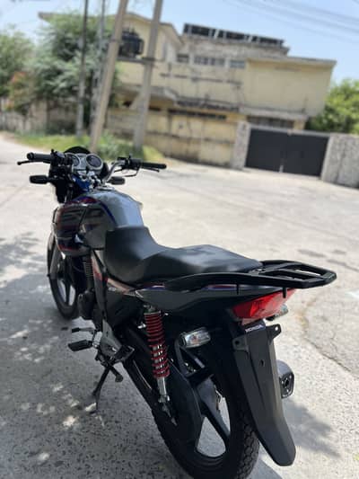 Cb 150f , 2018
