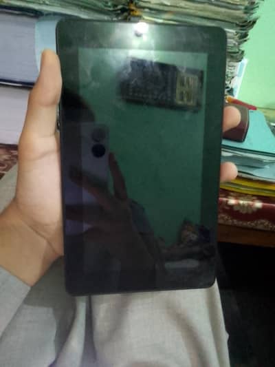 AMAZON FIRE TABLET USED BUT NICE CONDITION