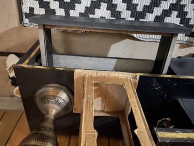 Black console table used