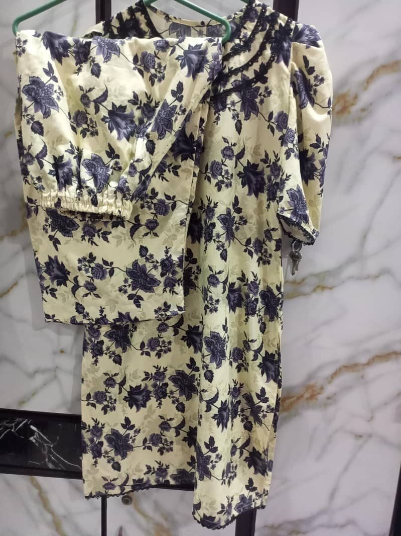 secondhand clothes 1