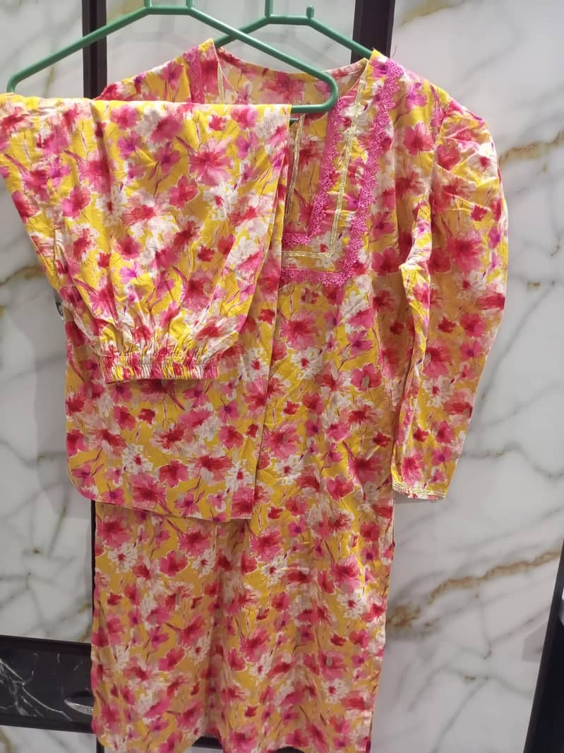 secondhand clothes 2