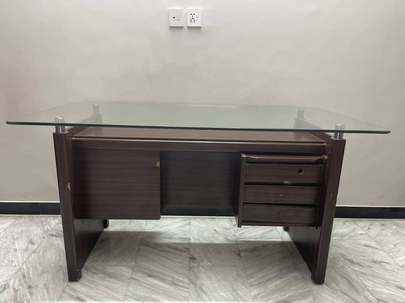 Study Table / Kids Table 2