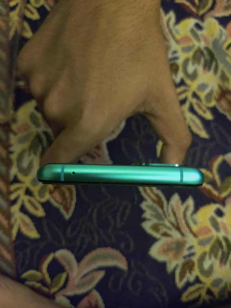 OnePlus 8T 4