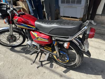 Honda cg 125