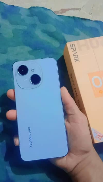 Techno spark Go1 with Box& Charger  4 64