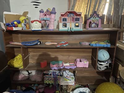 Toy rack