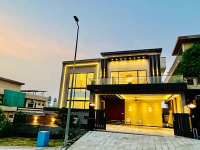 1 Kanal Well Maintained House For Rent In DHA-2