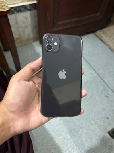 IPHONE 11 URGENT FOR SALE