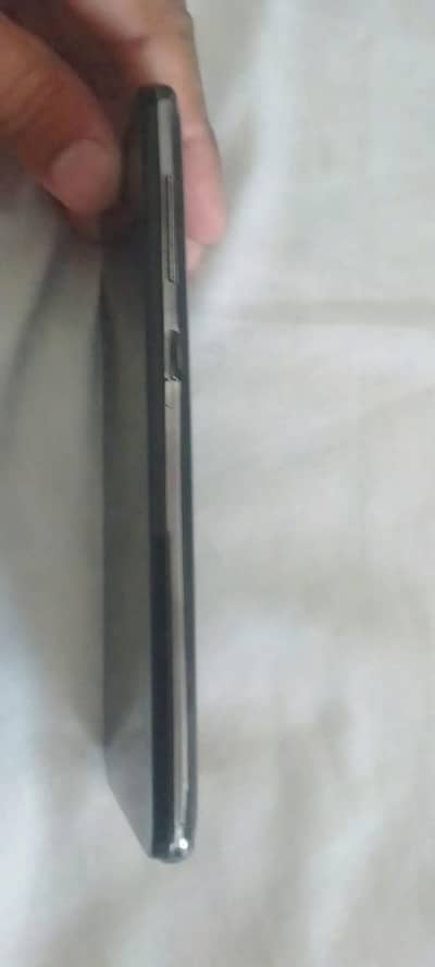 SAMSUNG A20   3/32