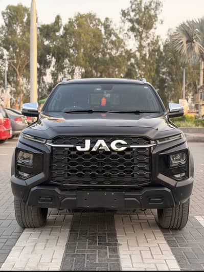 Jac t9 hunter 4x4