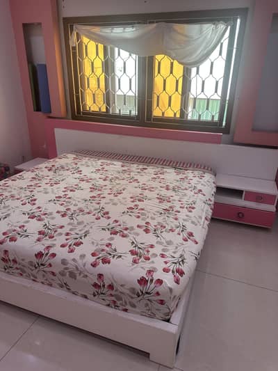 Bedroom Set - White & Pink