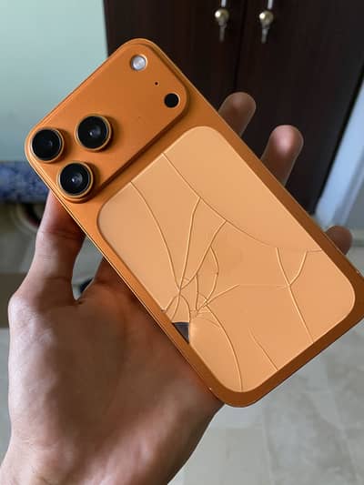 iPhone XR Converted to 17 Pro Max | 128GB | JV | Good Look