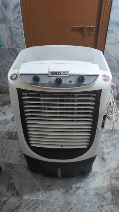 Bold Medium-Sized Air Cooler | Pure Copper Motor | Excellent Cooling