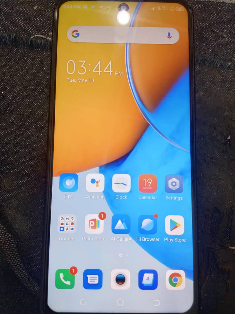 Techno spark 8pro 1