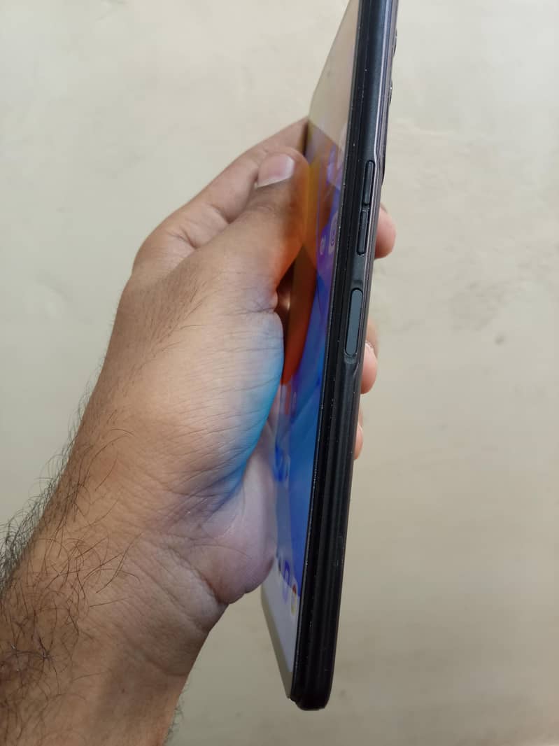 Techno spark 8pro 3