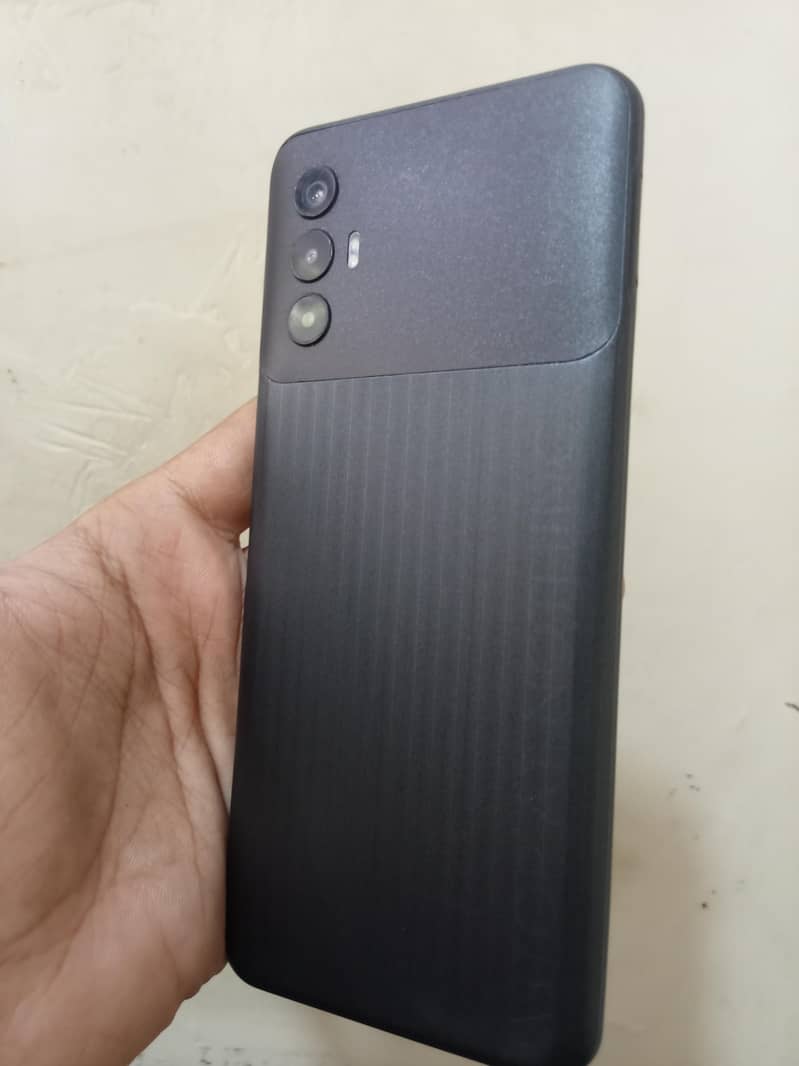 Techno spark 8pro 5