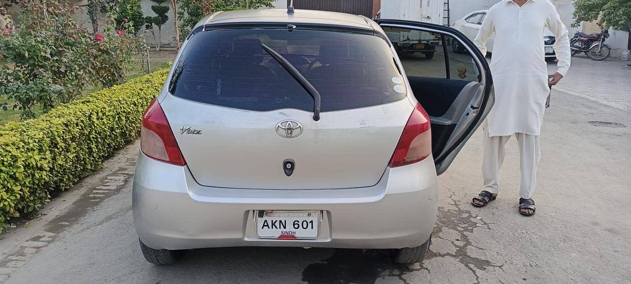 Vitz 2006/2012 8