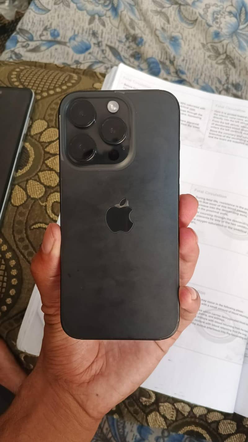 iphone 15 pro 0