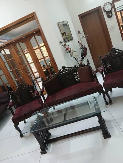 4 seater sofa set and satti