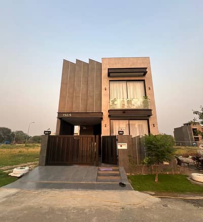 DHA PHASE 9 TOWN HOUSE FOR RENT 5 MARLA FULLY furnished