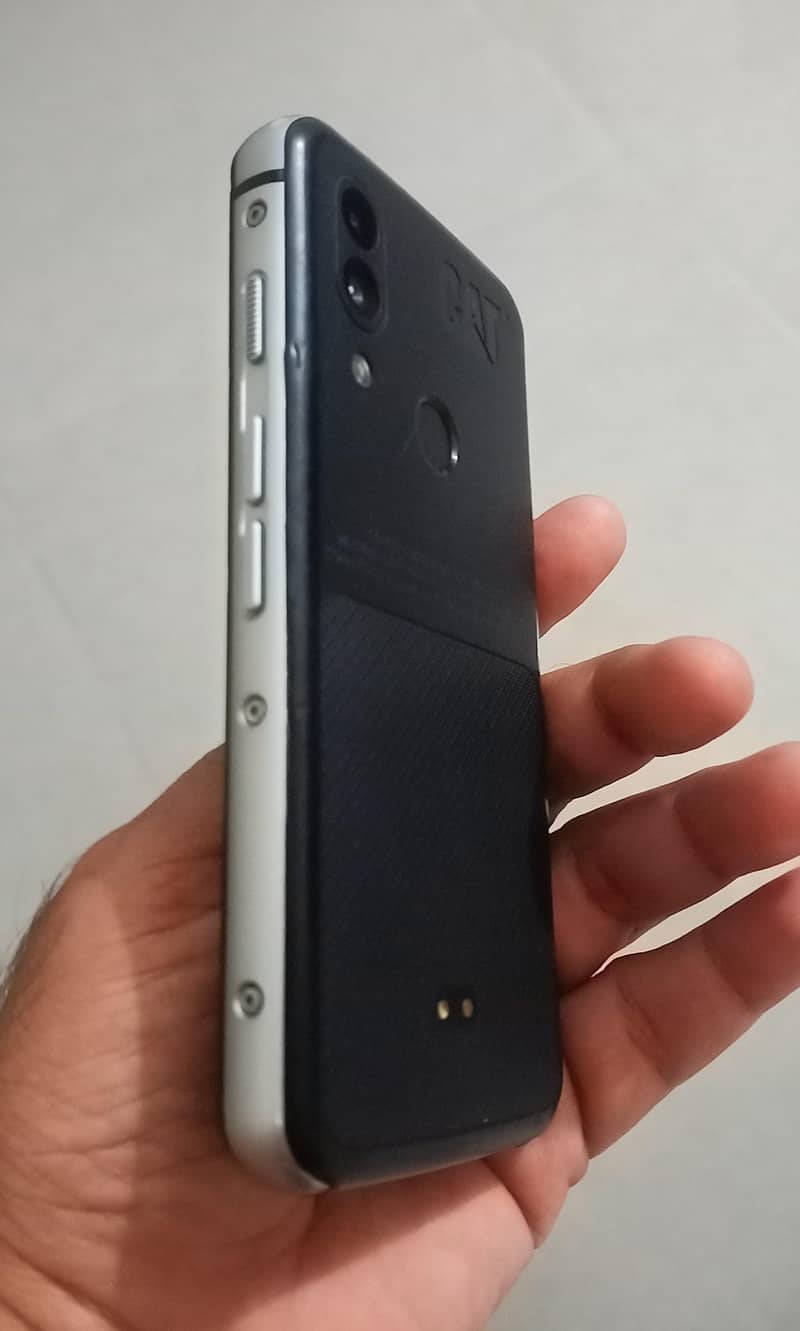 CAT S62 2