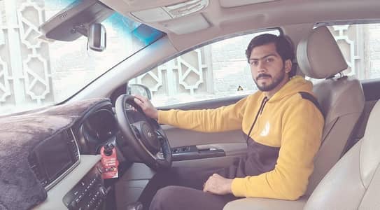 Mujh Driver ki Job chahiye license ha Mery pas