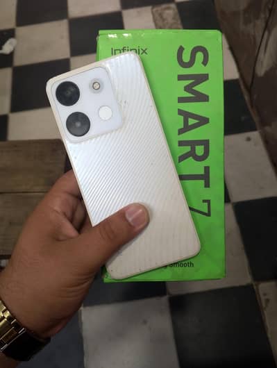 Infinix smart 7 4gb+3gb  64gb phone for sale