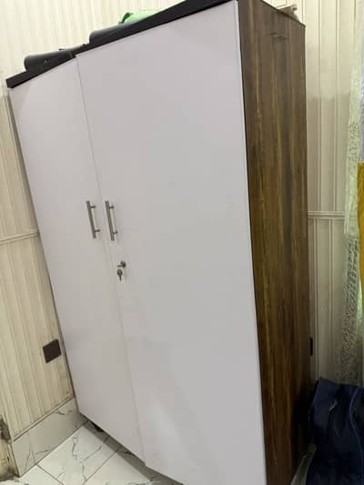 Wardrobe and dresser set