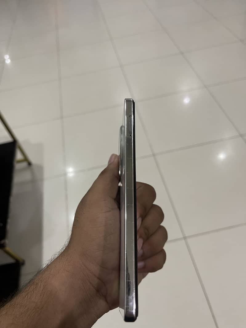 Tecno camon 30 5