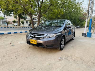 Honda City ivtec 2019 only 38000kms driven