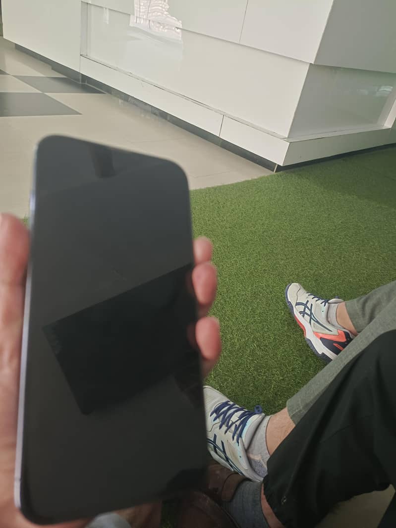 iphone 13 pro max 5