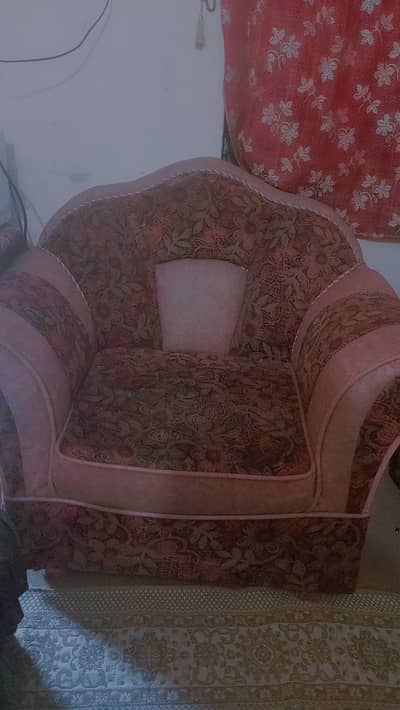 sale a 5 seater sofa good condition