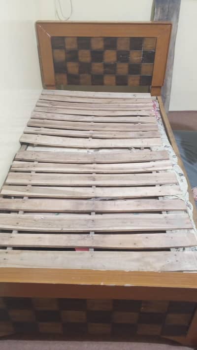 2 single bed and used 1 mattress
