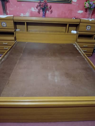 Bed set wooden bed new condition