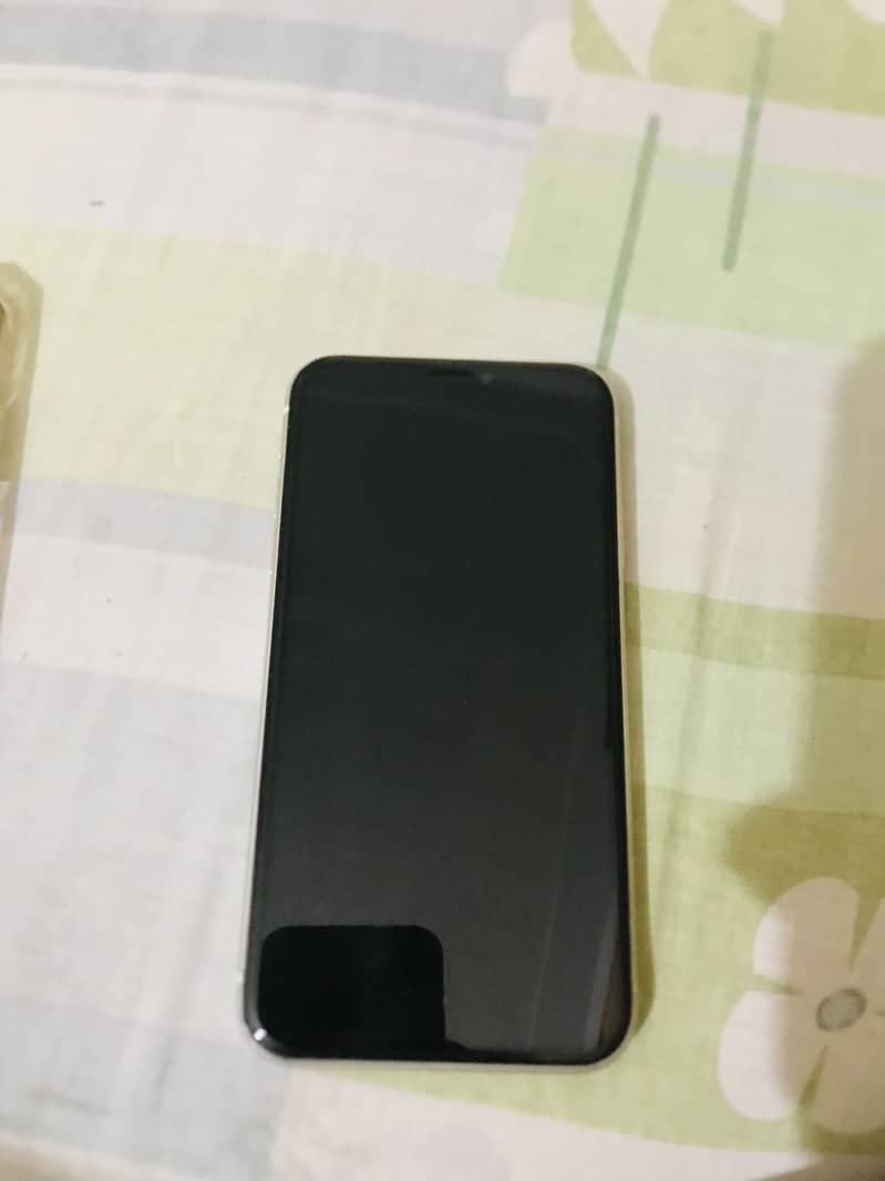 Apple 0
