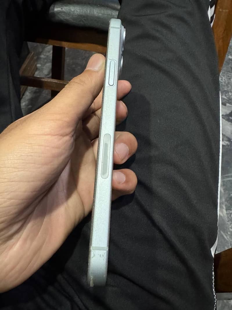 Iphone 15 plus 3