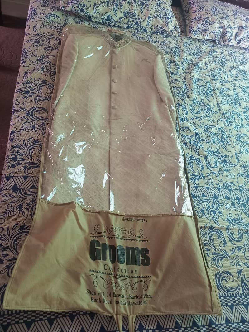 Sherwani 0