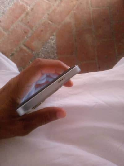 Tecno Spark 20