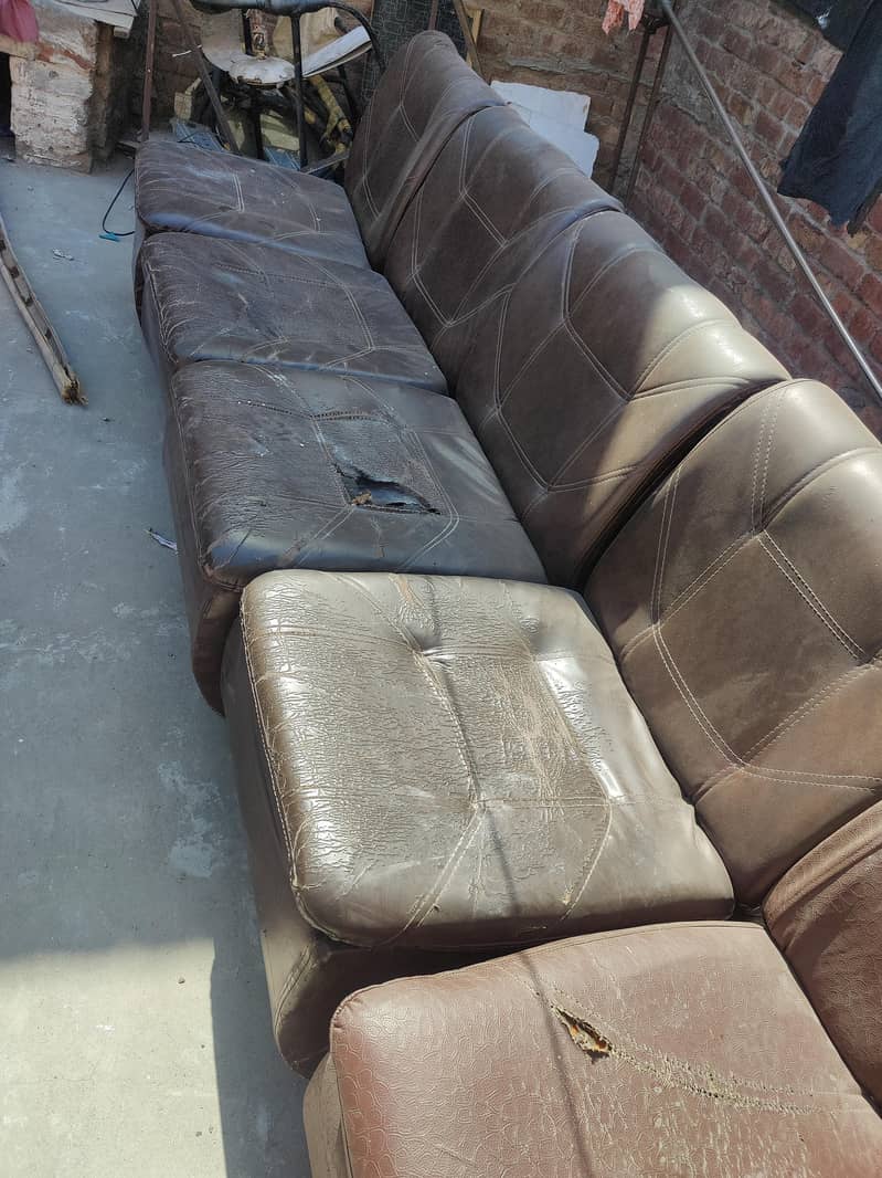 6 sofas 6