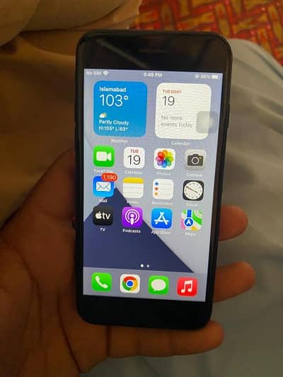 Iphone 7 JV phone for sale, very efficient battery backup.