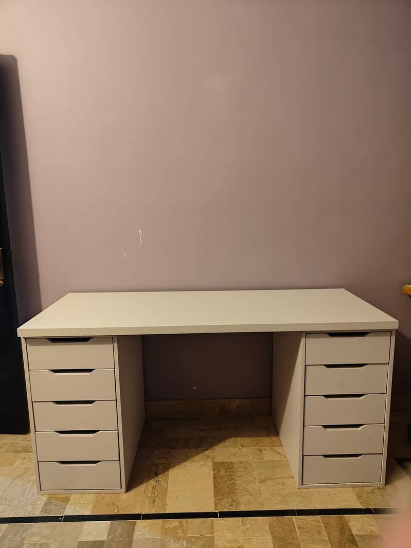 Ikea table 1