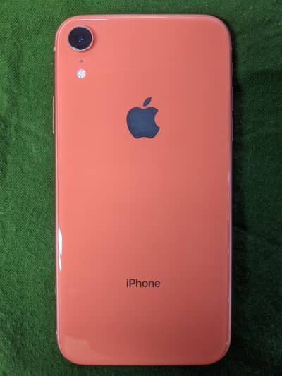 iPhone XR 64GB Non PTA Complete Accessories Water Pack