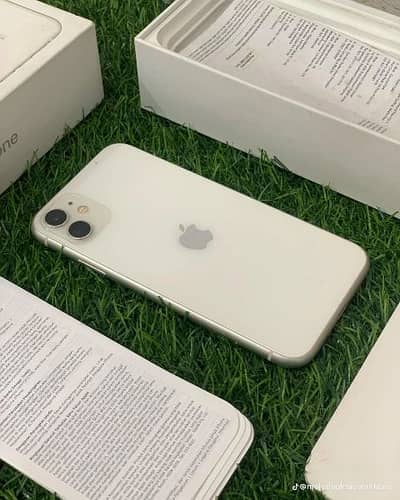 iPhones 11 256 GB PTA approed 03460792347 my WhatsApp number