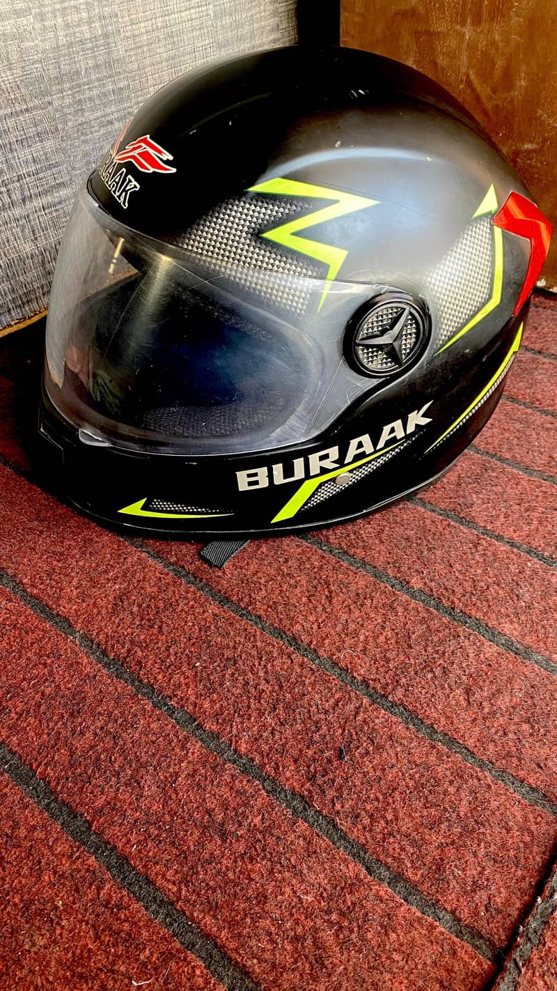 helment 16