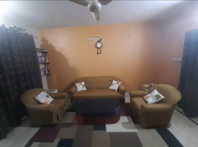 Sofa set (5 seater with table)