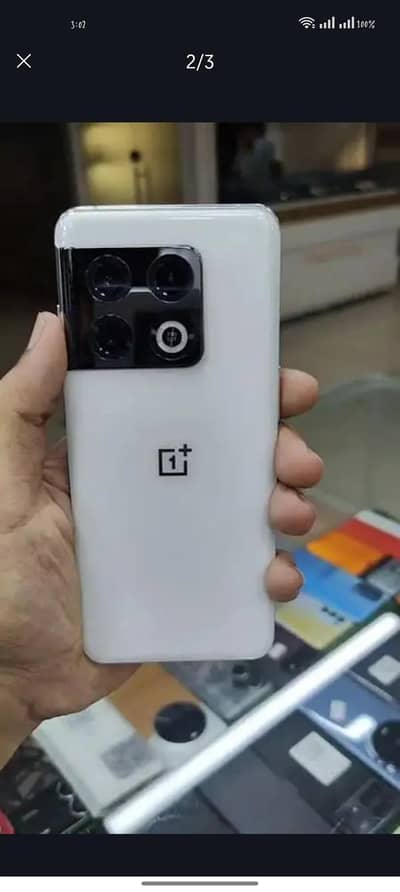 i am sellling one plus 10 pro