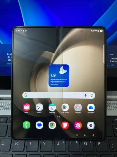 Samsung Z Fold 5